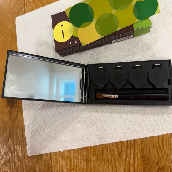 bareMinerals iQuad Meet the Greens Loose Eyeshadow Palette Compact Neutral Mini - Picture 8 of 11